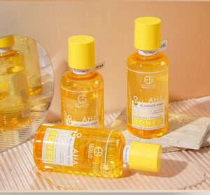 AHA & Salicylic acid rejuvenate essence toner 12