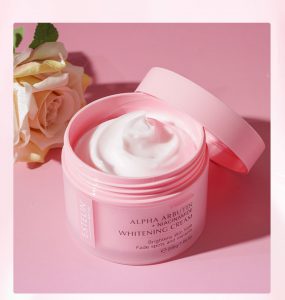 Alpha arbutin & niacinamide whitening cream 15 Alpha arbutin & niacinamide whitening cream 15