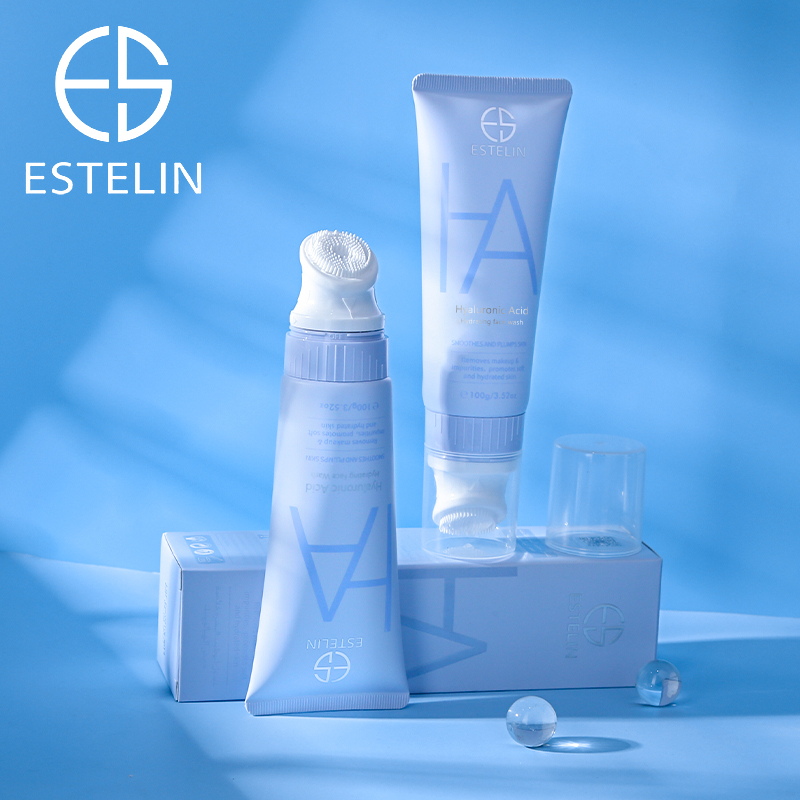 Hyaluronic acid hydrating face wash 5