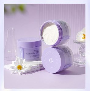 Retinol &fullerene anti aging cream 15 Retinol &fullerene anti aging cream 15